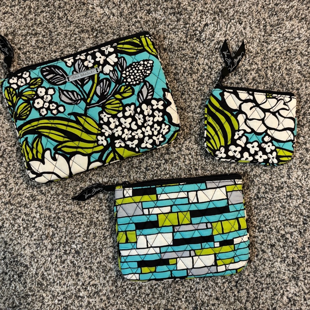Vera Bradley Pouch Set Of 3 Retired Pattern - image 1